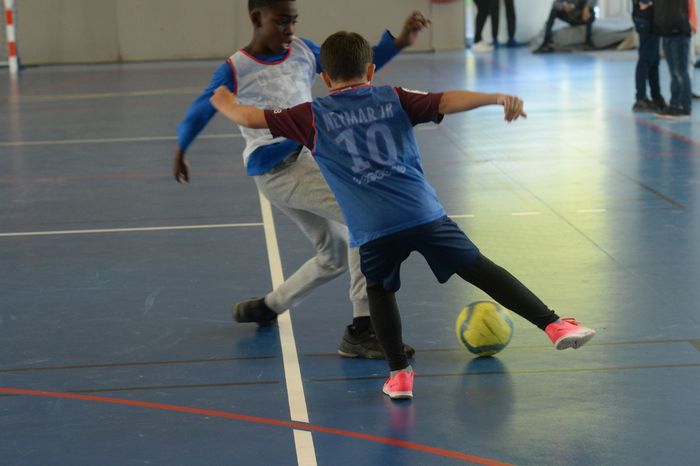 Mini-tournoi de foot en salle © Thierry Gougenot - Agrandir l'image, .JPG 208Ko (fenêtre modale)