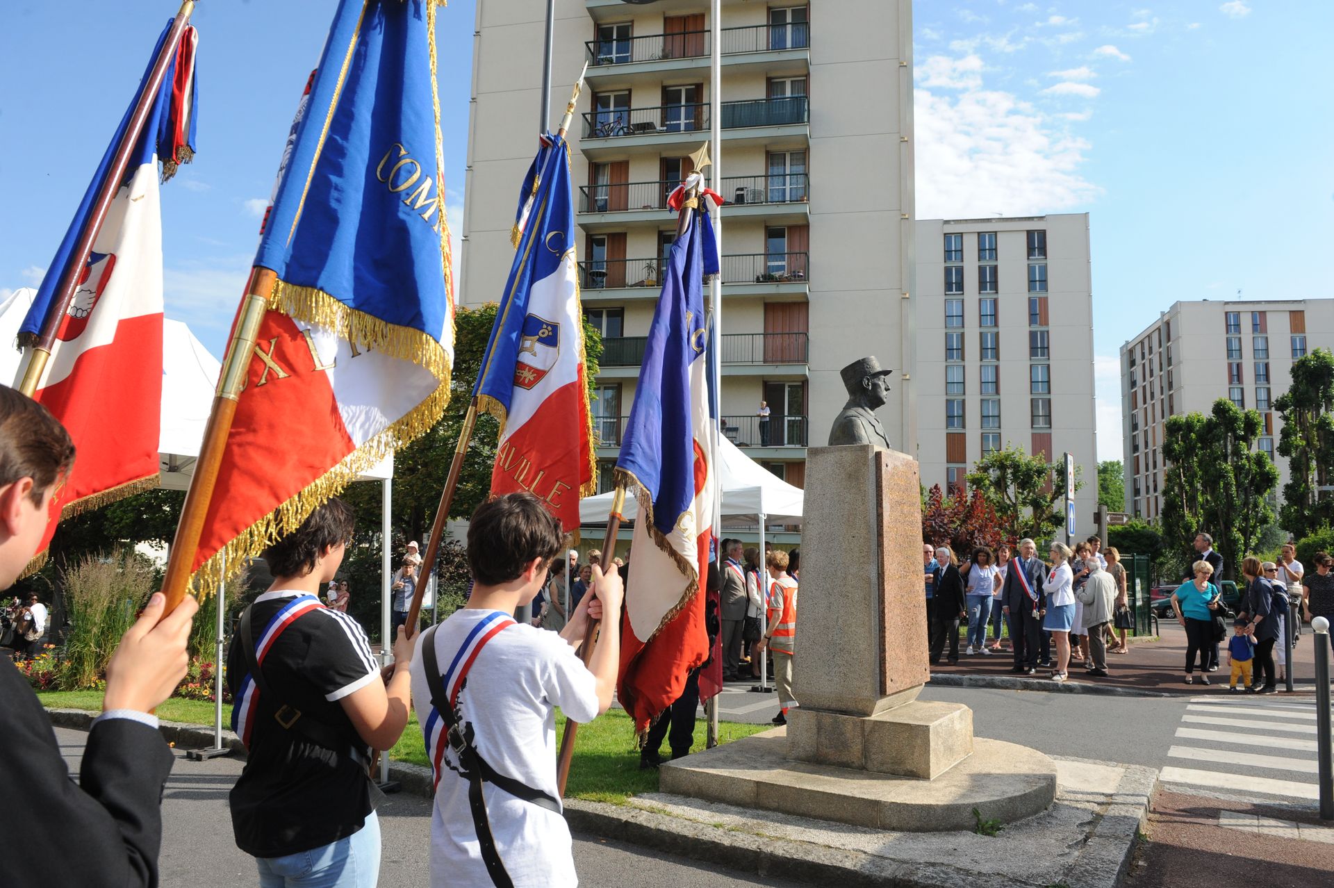 Porte-drapeau, ça s'apprend ! Une formation ouvre dans le Tarn-et